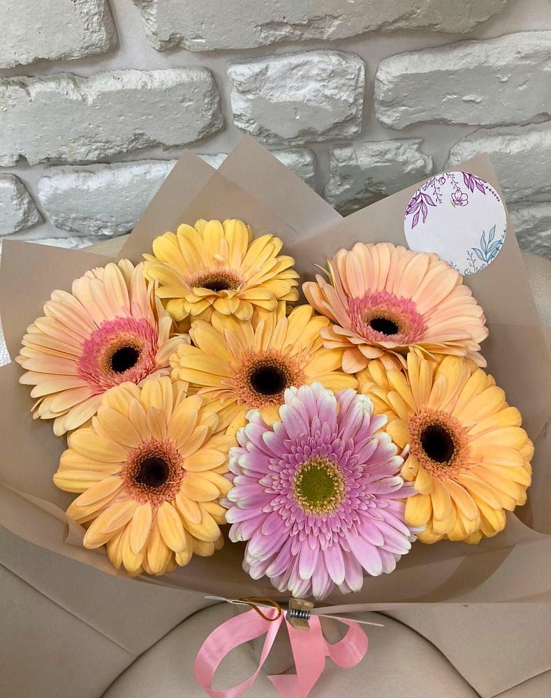 Букет цветов из: Герберы в Тюкалинске