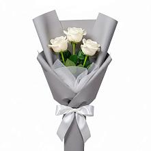 Букет 3 белые розы #REPLACE_PRED# Тюкалинске