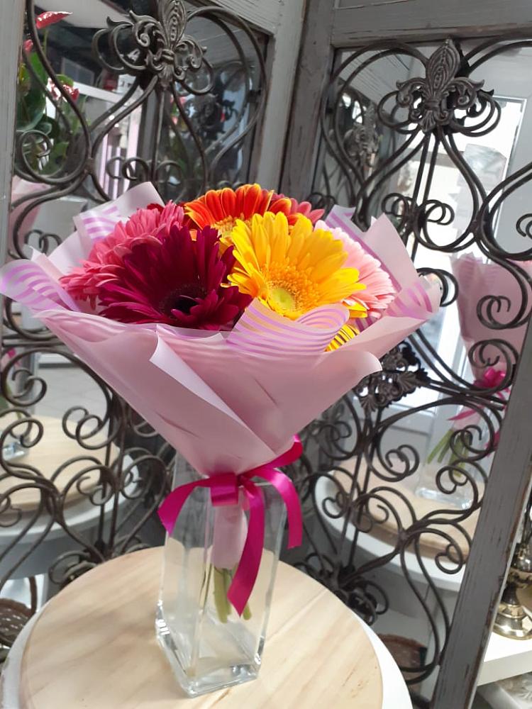 Букет цветов из: Герберы в Тюкалинске