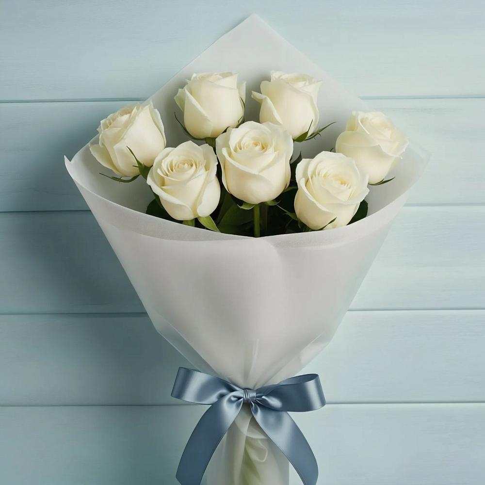Букет 7 Белых роз Эдлесс Лав в Тюкалинске